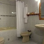 招待所 月亮乡村旅馆 2*