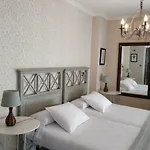 月亮乡村旅馆 2* 坎德莱达