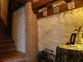 Rural Luna Y Rural Lunaposada بيت ضيافة كانديليدا