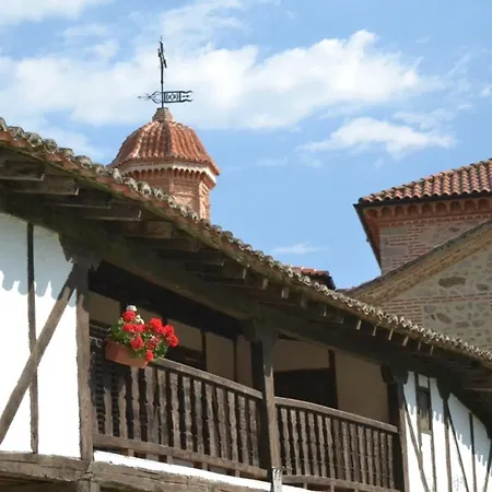 Rural Luna Y Rural Lunaposada