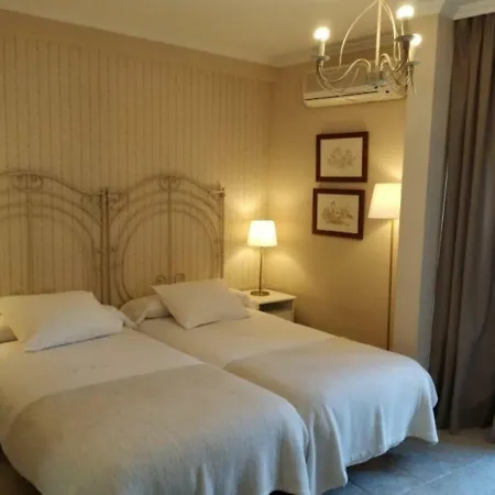 Rural Luna Y Rural Lunaposada Casa de hóspedes 2*