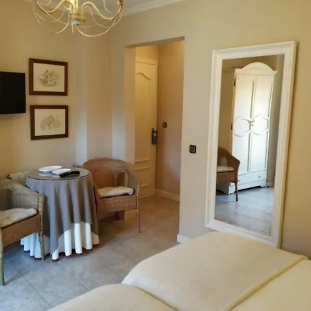 Rural Luna Y Rural Lunaposada