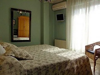 Rural Luna Y Rural Lunaposada 게스트하우스 2*