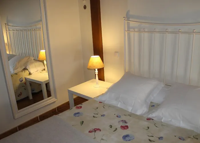 Rural Luna Y Rural Lunaposada Maison d'hôtes Candeleda