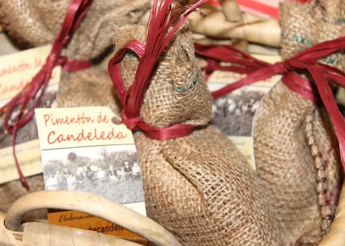 게스트하우스 Rural Luna Y Rural Lunaposada 2*