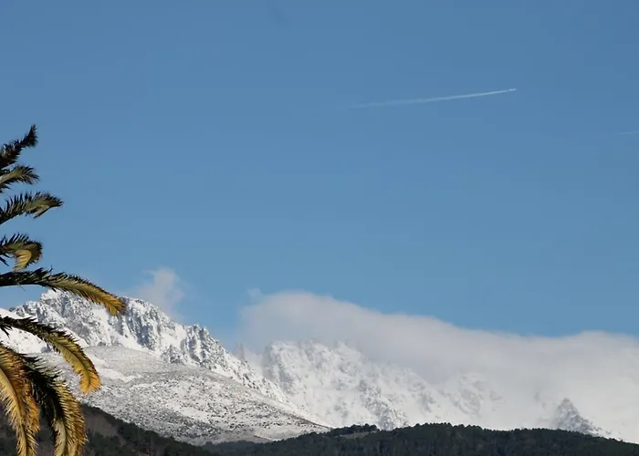 게스트하우스 Rural Luna Y Rural Lunaposada 2*