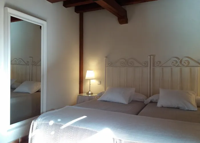 Rural Luna Y Rural Lunaposada Maison d'hôtes 2*