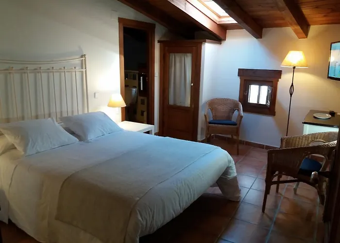 Rural Luna Y Rural Lunaposada Maison d'hôtes 2*