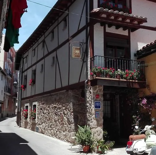 Rural Luna Y Rural Lunaposada 2*